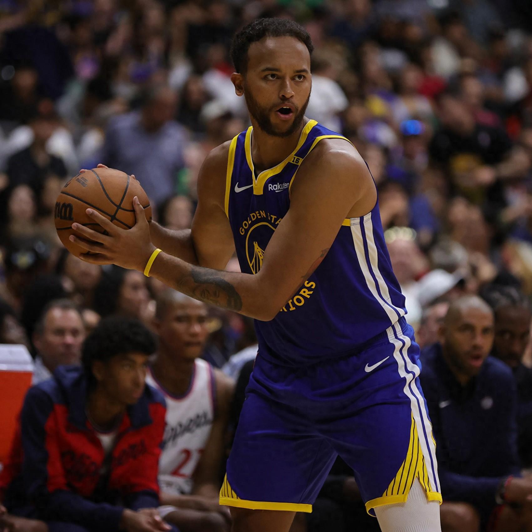 爱游戏中国-包含赛地聚焦:NBA常规赛今夜热度飙升,新奥尔良鹈鹕扳平良机,气氛紧张,资深球员宣示担当的词条